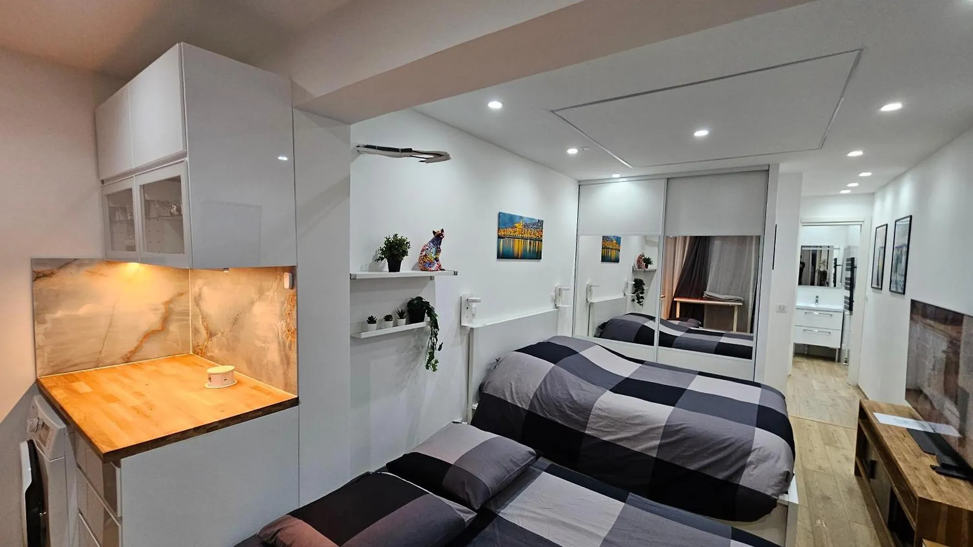 Lovely Appartement Near Sea And Monaco With Free Parking Roquebrune-Cap-Martin 0*,  France